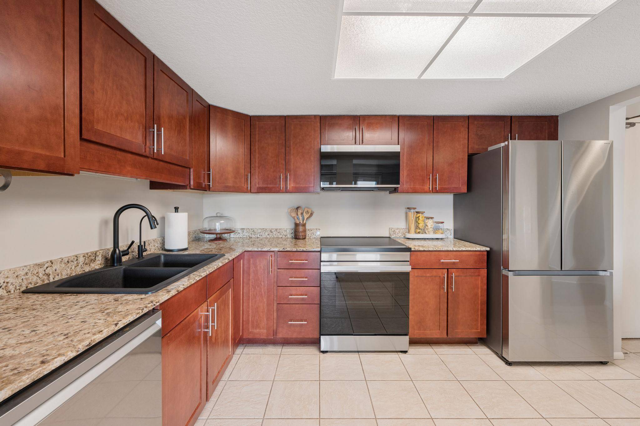 110 1st AVE NE #F704, Minneapolis, MN 55413