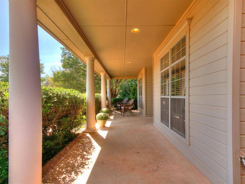 7001 Mid Iron LN, Edmond, OK 73025