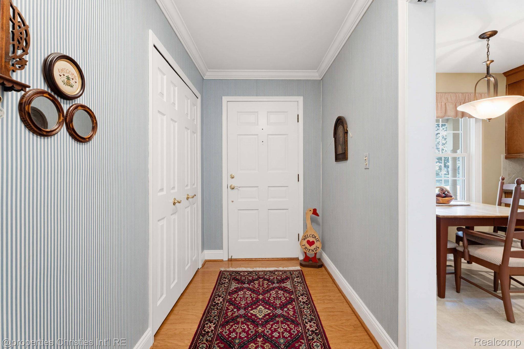 932 S Reading RD, Bloomfield Hills, MI 48304