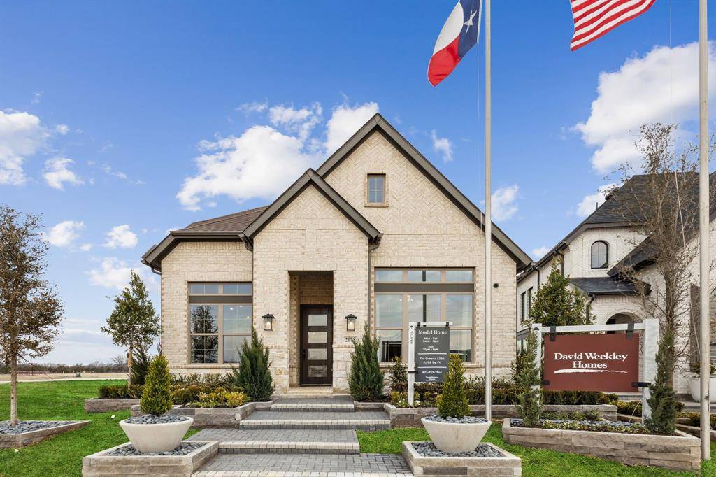 2078 Cuellar Way, Van Alstyne, TX 75495