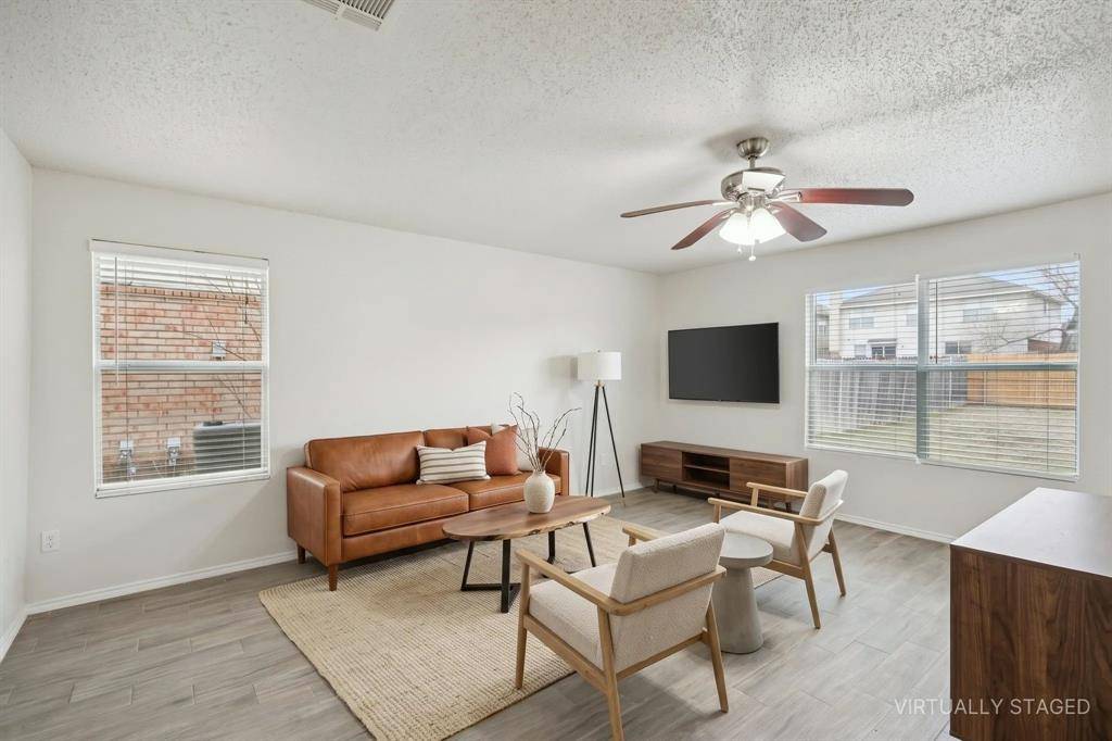 2121 Franks Street, Fort Worth, TX 76177
