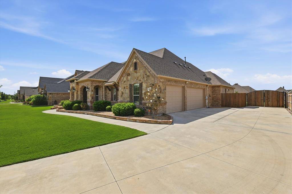12956 Chisholm Ranch Drive, Fort Worth, TX 76052