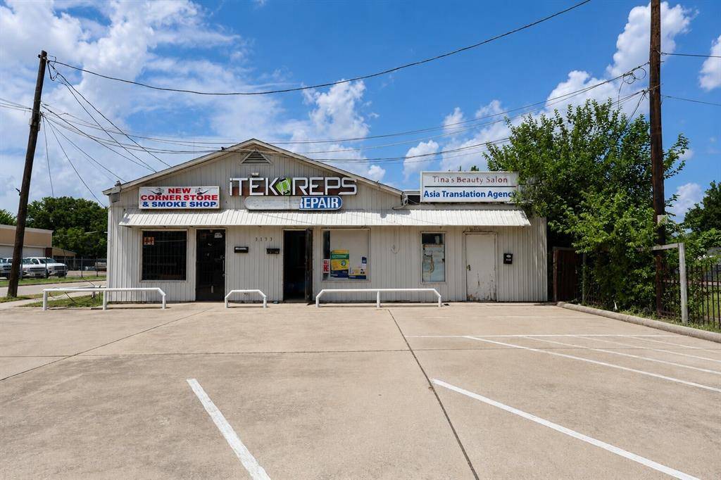 3153 N Beach Street, Fort Worth, TX 76111