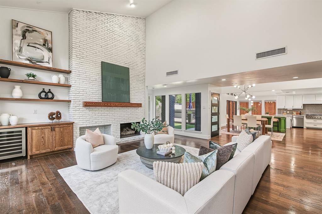 9123 Windcrest Drive, Dallas, TX 75243