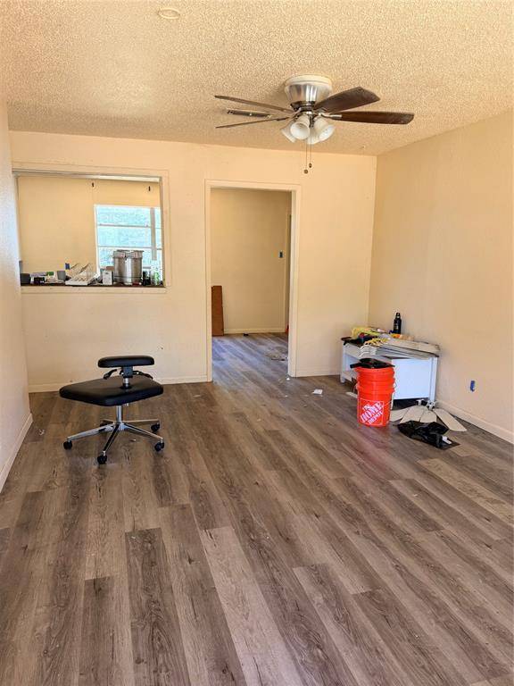 313 Lawndale Street, Robinson, TX 76706