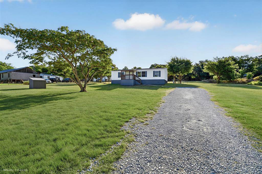 167 Blue Sky Lane, Springtown, TX 76082