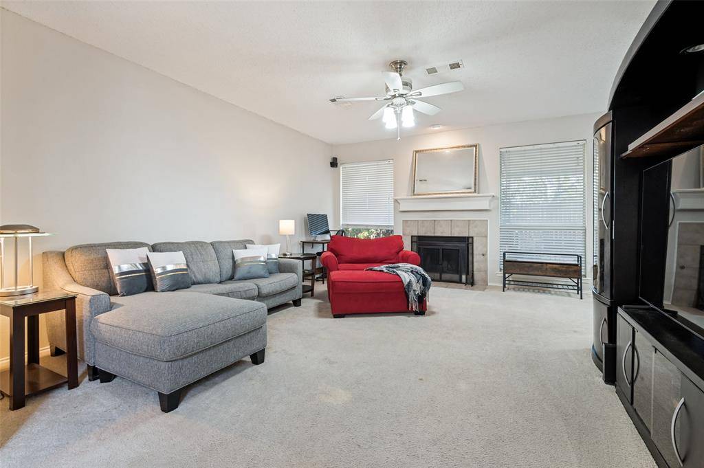 2116 Pritchard Drive, Grapevine, TX 76051