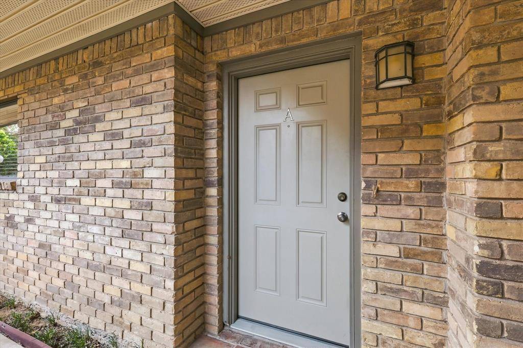 4916 Byers Avenue #A, Fort Worth, TX 76107