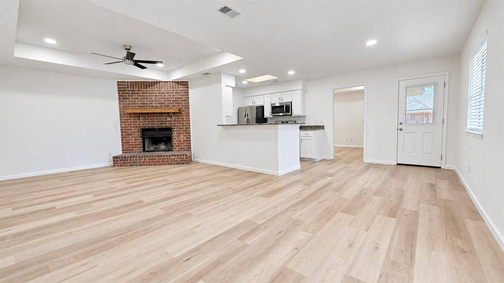 8897 Marilyn Drive, Frisco, TX 75033