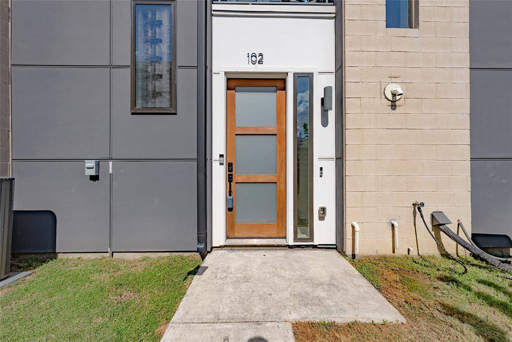 145 N Henderson Avenue #102, Dallas, TX 75214
