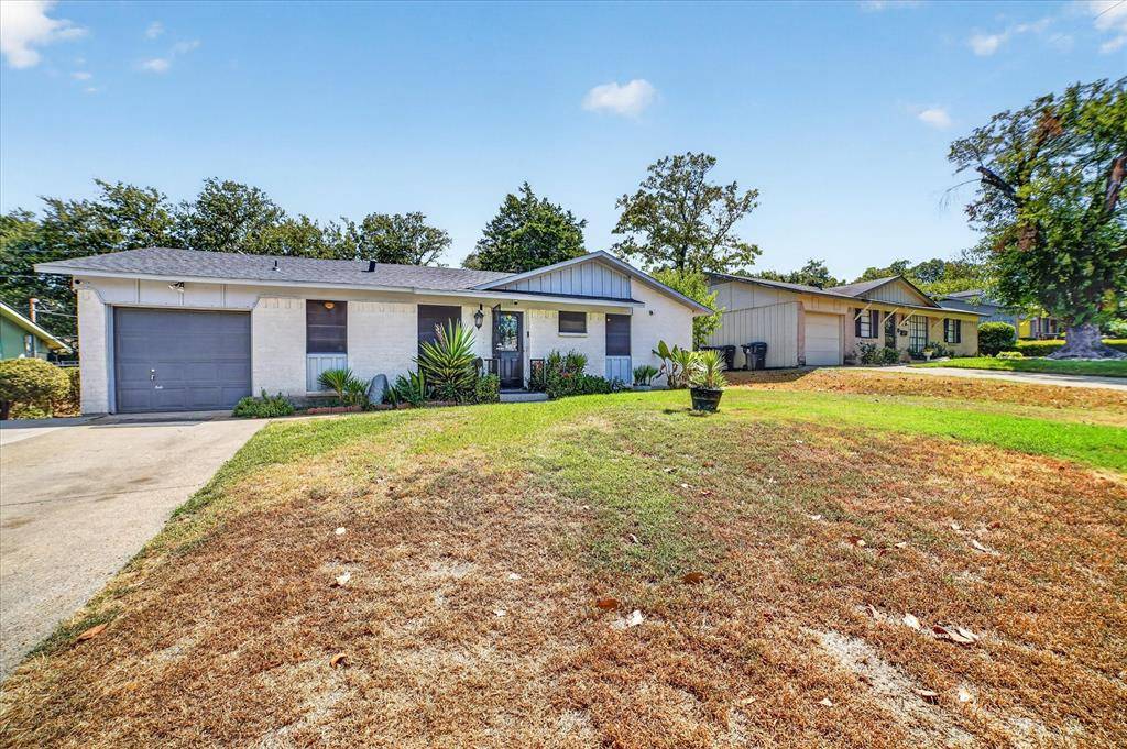 1262 Hidden Valley Drive, Dallas, TX 75241
