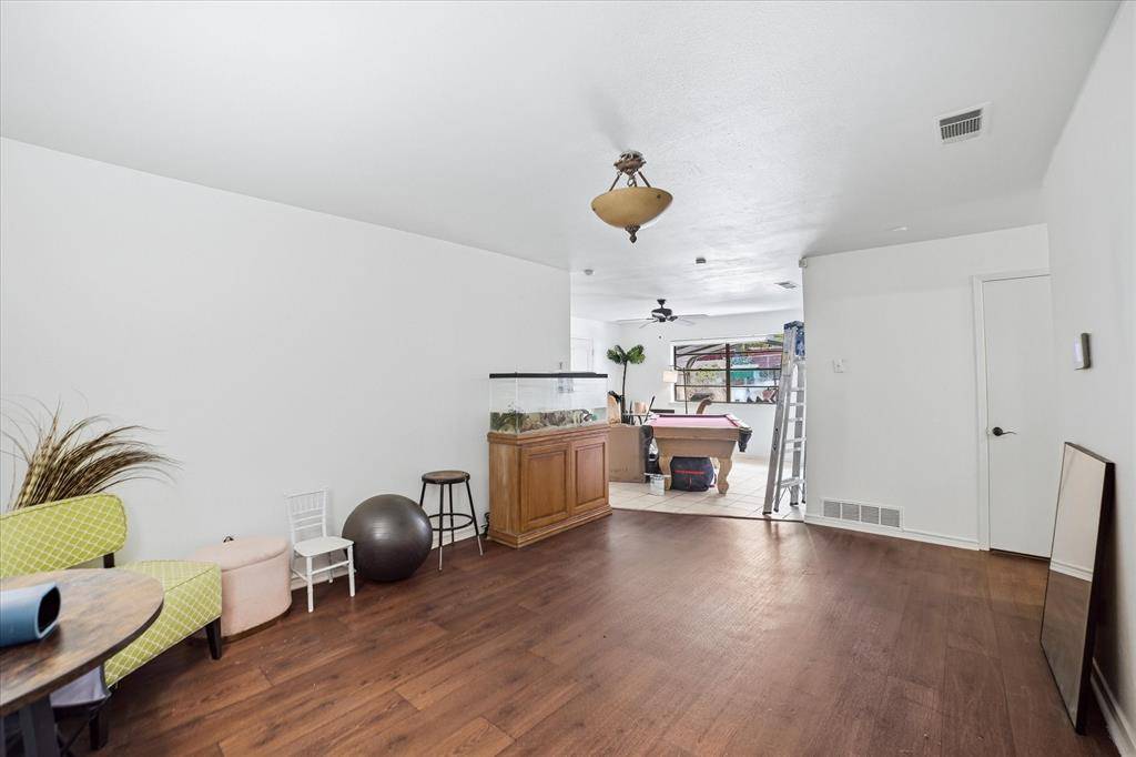 1262 Hidden Valley Drive, Dallas, TX 75241