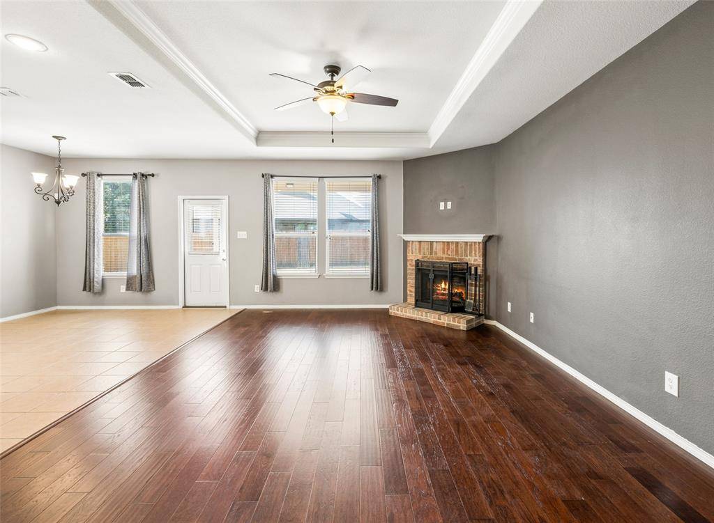 409 Mariscal Place, Fort Worth, TX 76131