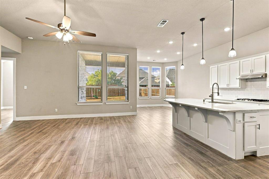 2220 Terry Avenue, Melissa, TX 75454