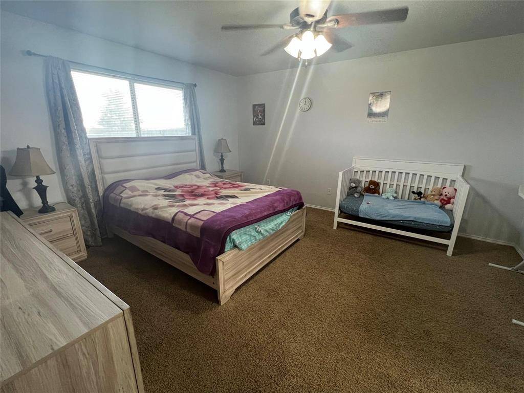 2332 Rushing Springs, Fort Worth, TX 76118