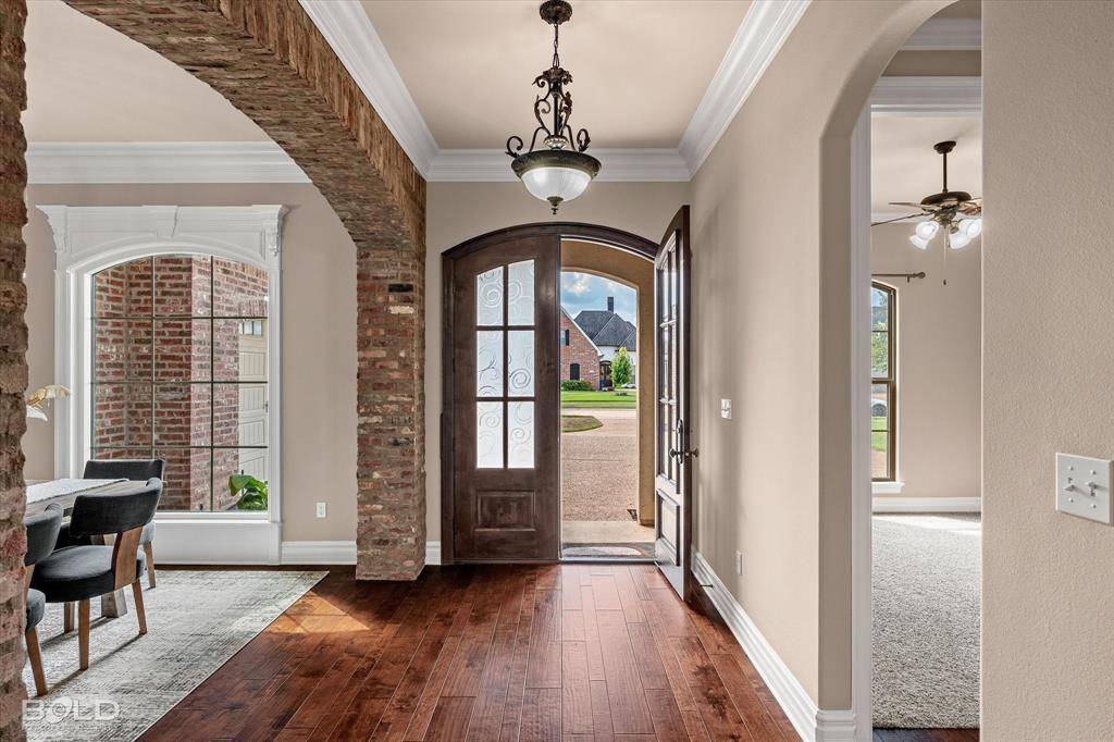 1071 Rochel Drive, Shreveport, LA 71115