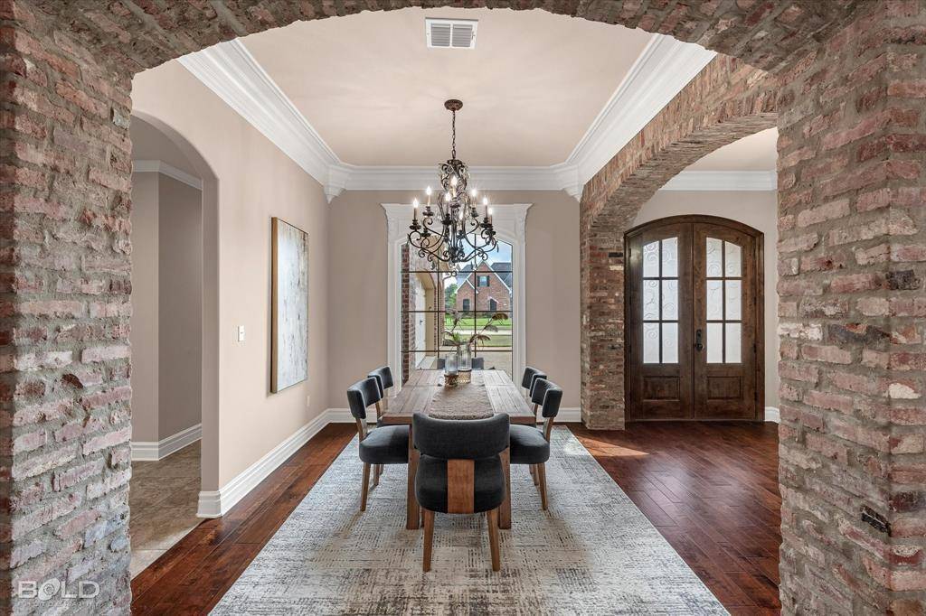 1071 Rochel Drive, Shreveport, LA 71115