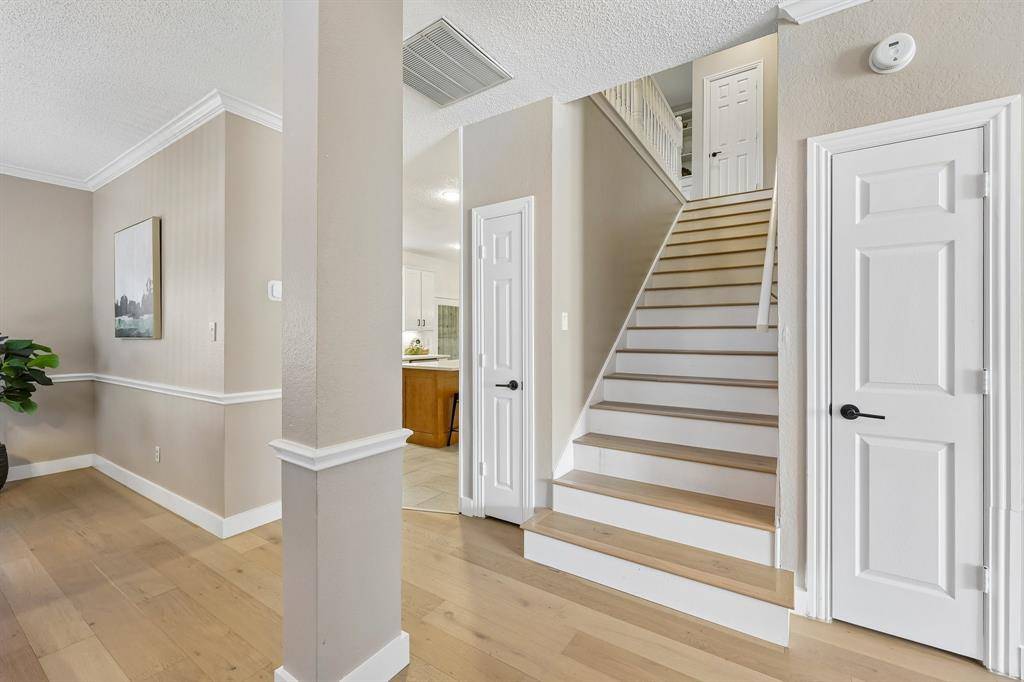18765 Vista Del Sol, Dallas, TX 75287