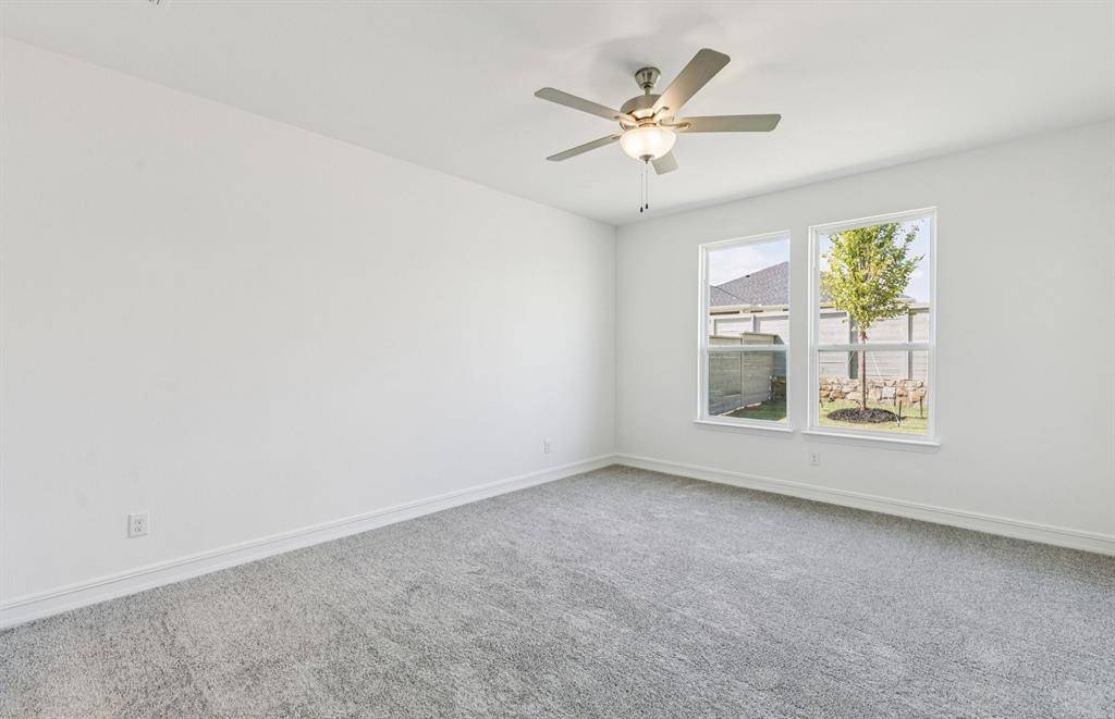 417 Avian Way, Godley, TX 76044