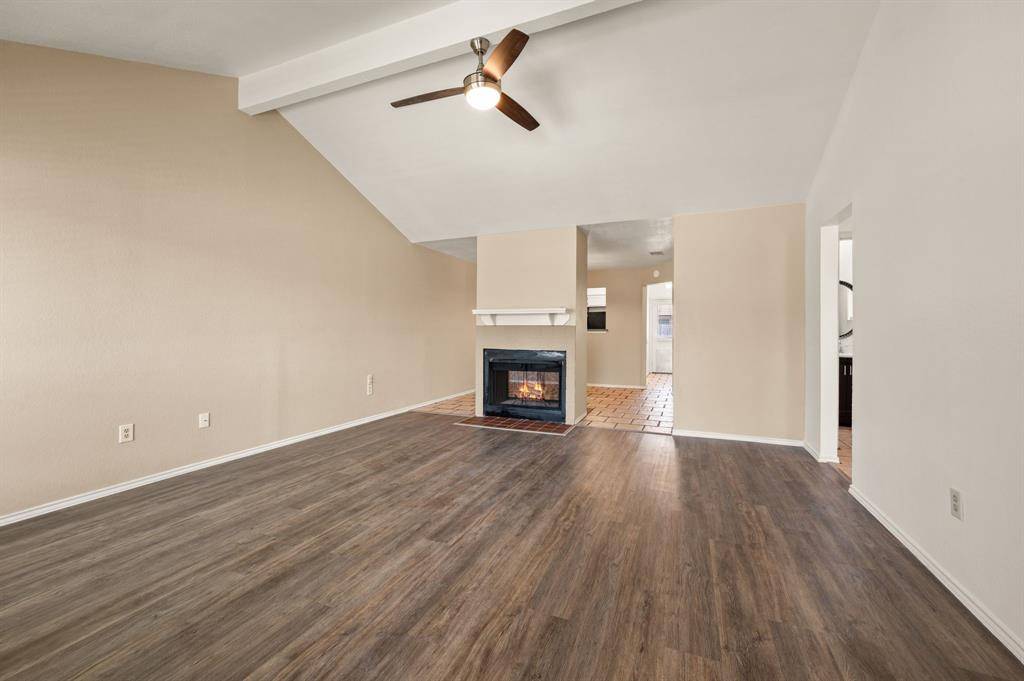 3002 Clover Lane, Euless, TX 76039