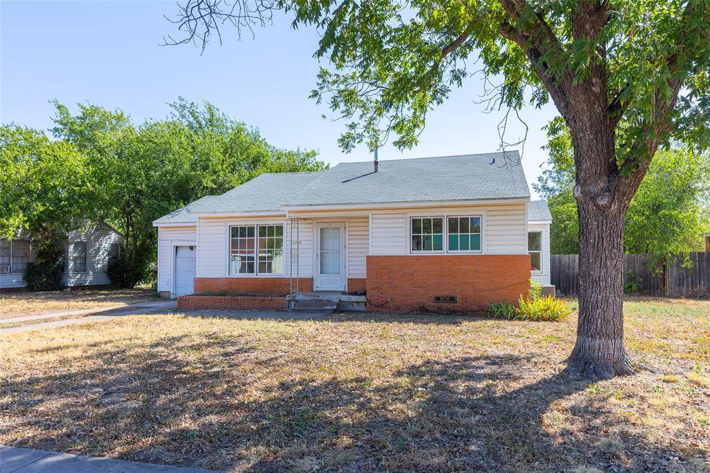 1765 JACKSON Street, Abilene, TX 79602