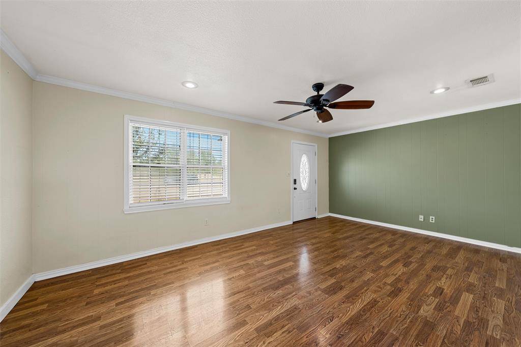 3370 County Road 303, Oglesby, TX 76561