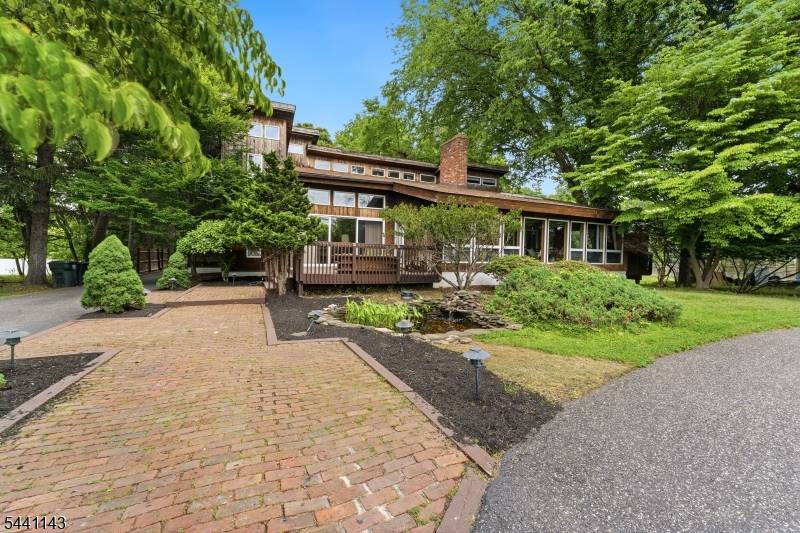 481 E Freehold Rd, Freehold Twp., NJ 07728