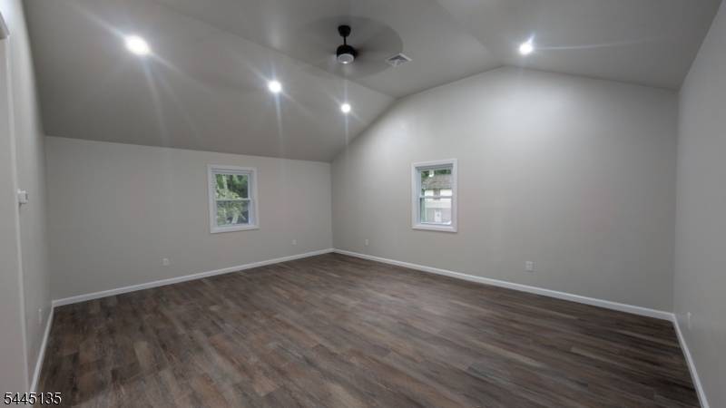 213 York Rd, Milford Boro, NJ 08848