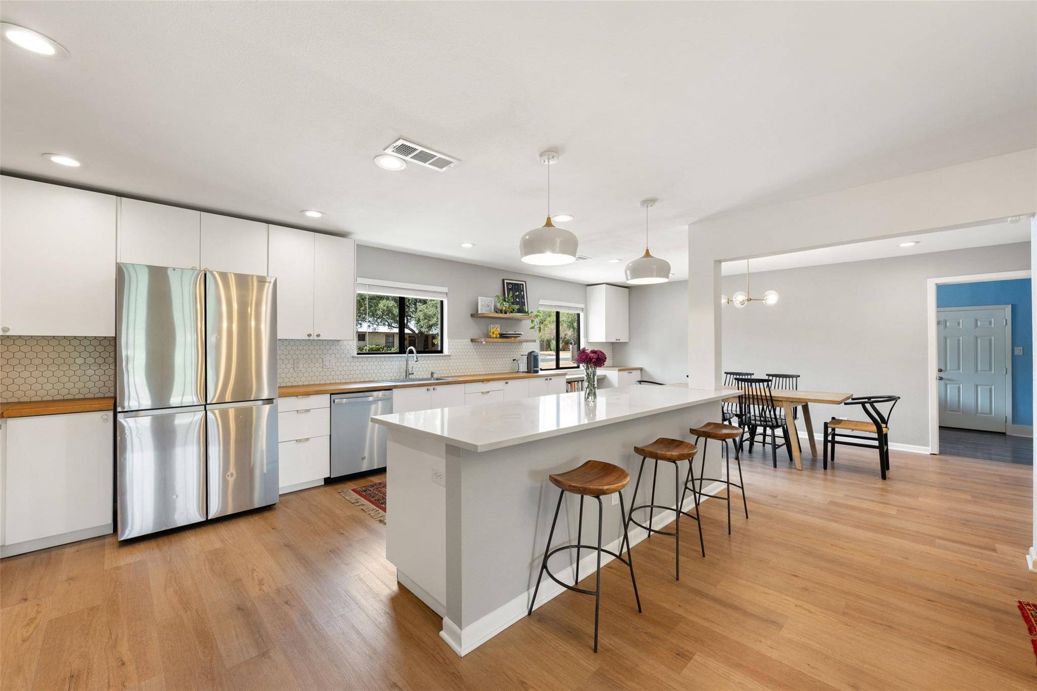 8805 Leisure DR, Austin, TX 78754