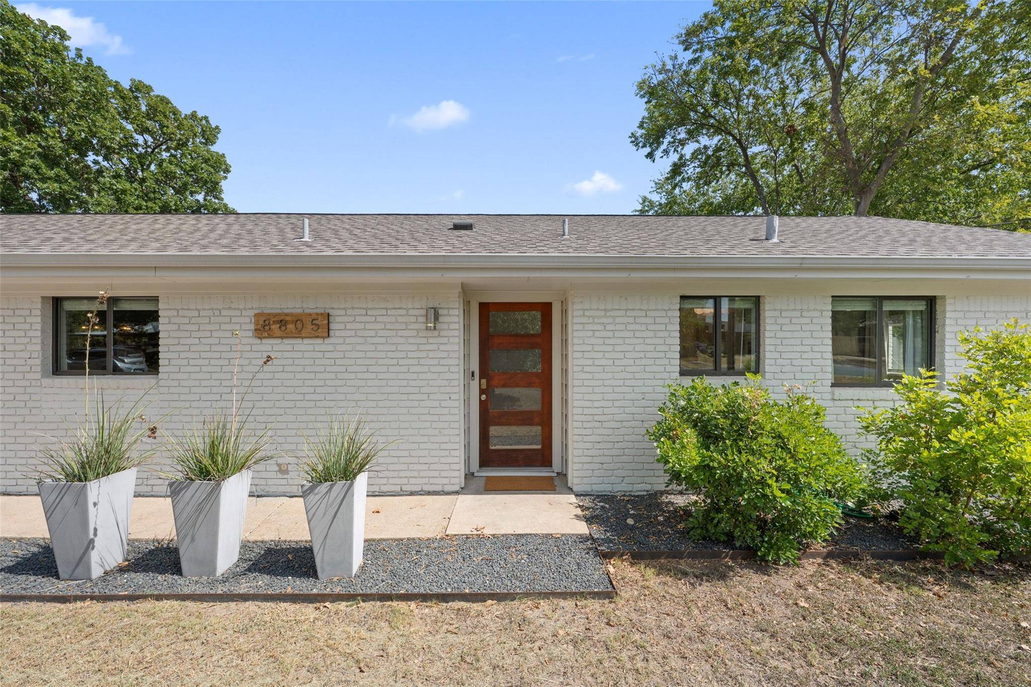 8805 Leisure DR, Austin, TX 78754