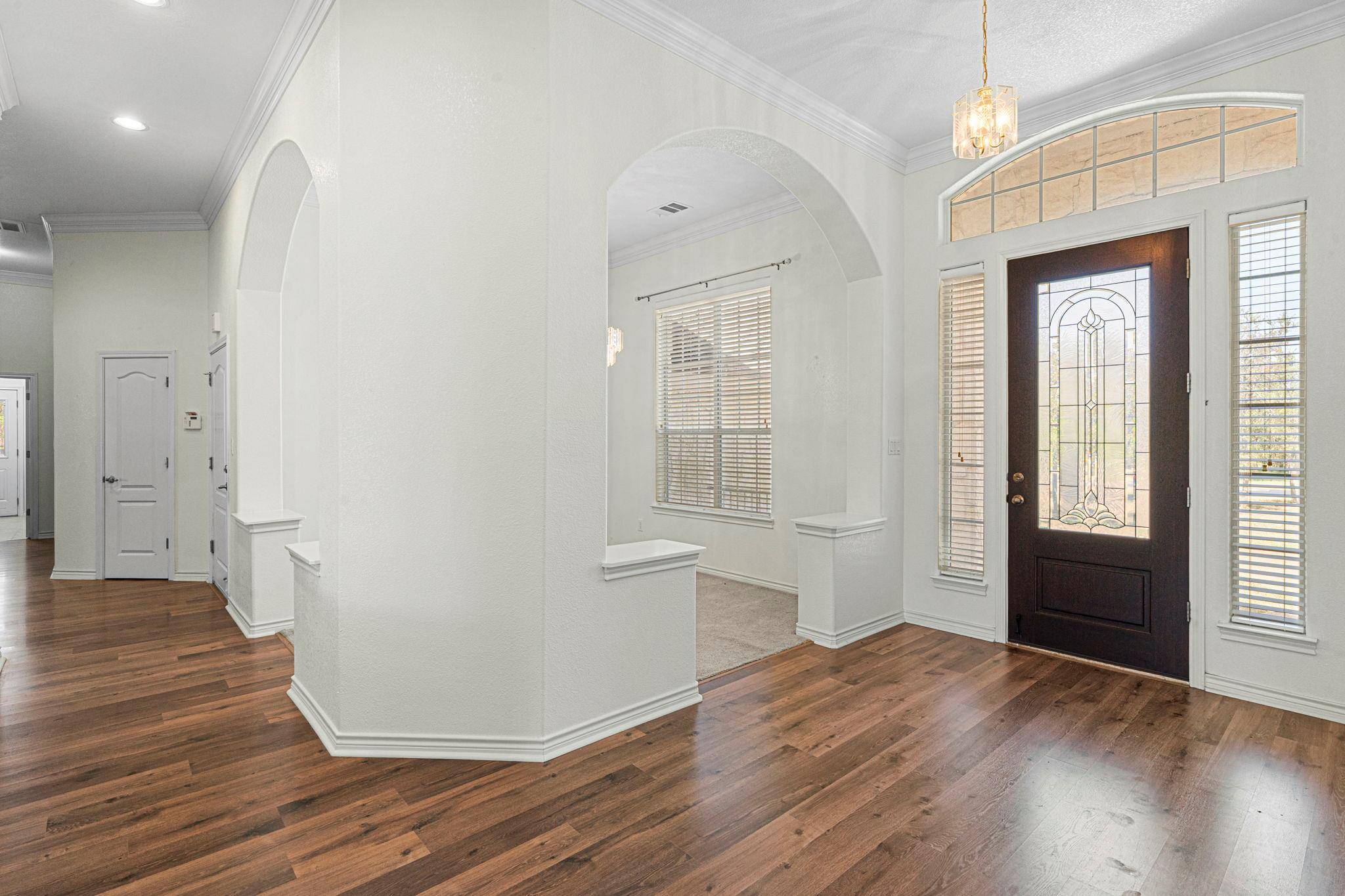 285 W Overlook Mountain RD, Buda, TX 78610