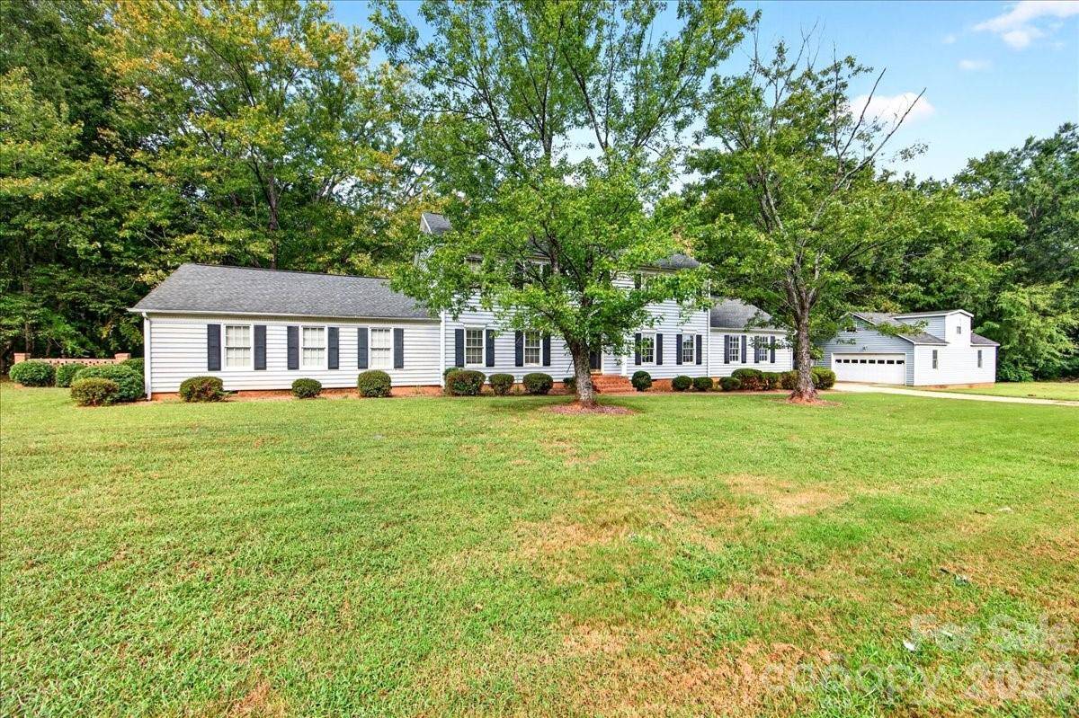 14300 Youngblood RD, Charlotte, NC 28278