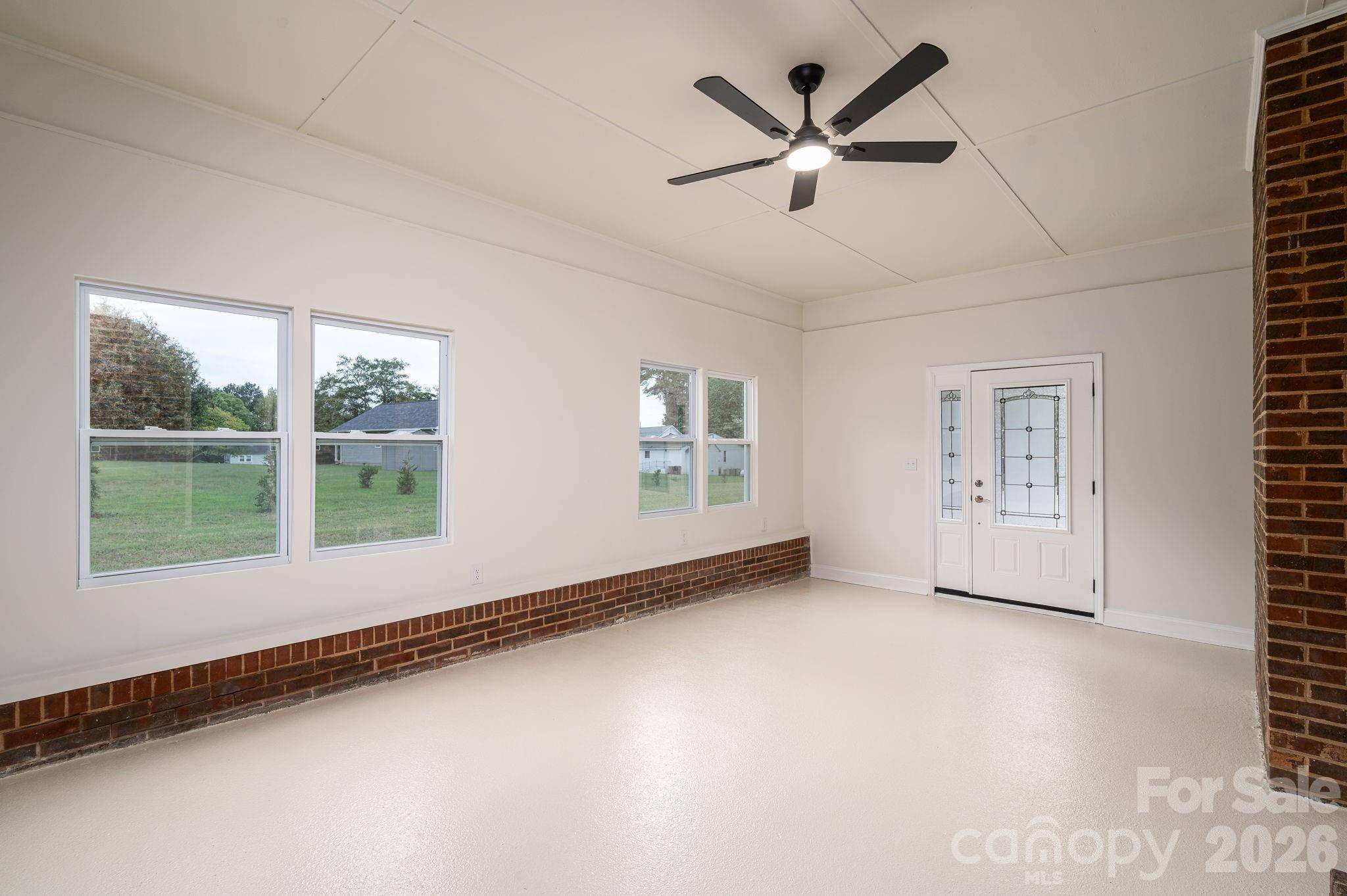 1081 Redleaf TRL, Lincolnton, NC 28092