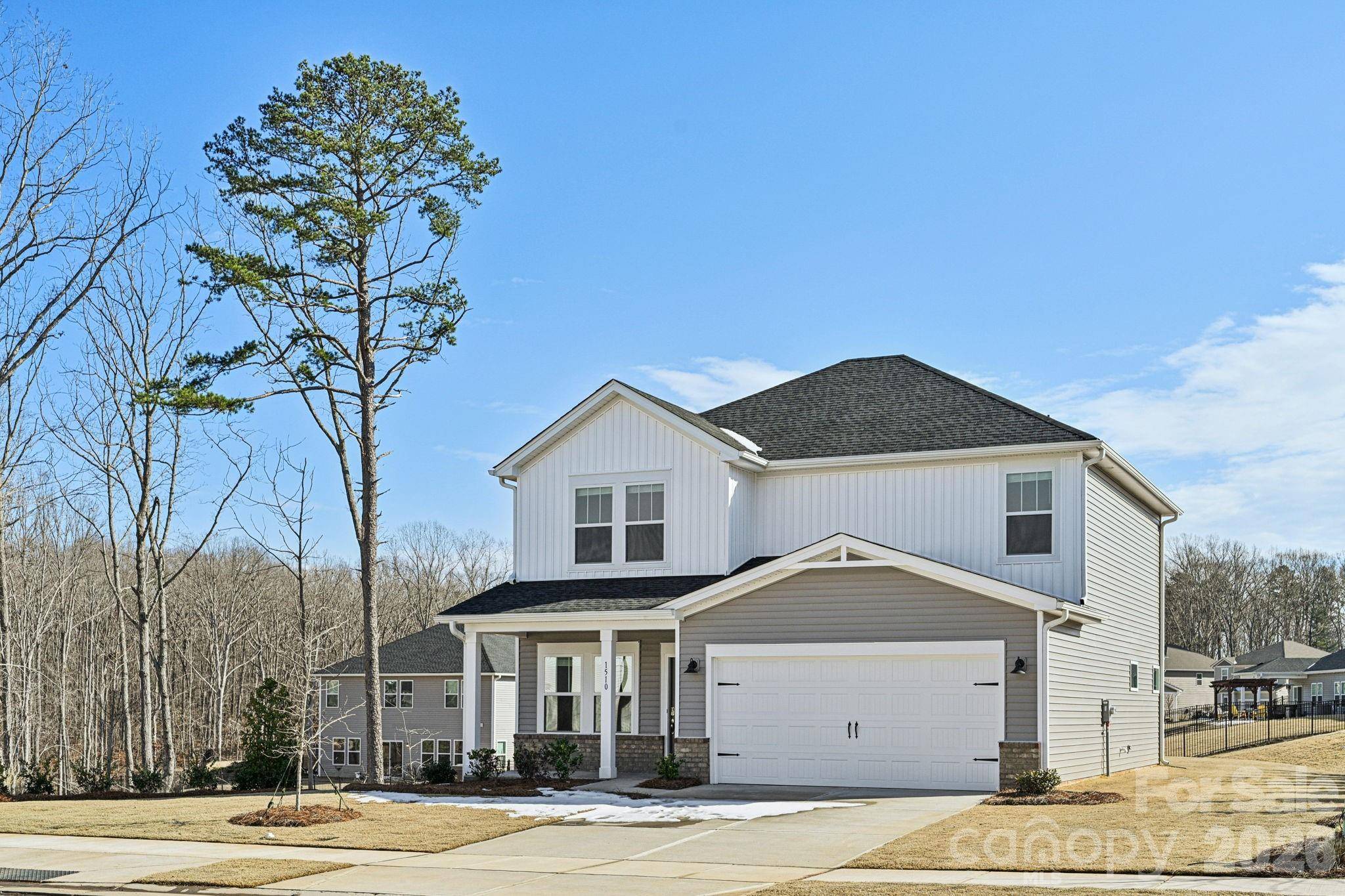 2411 Chartwell ST, Stanley, NC 28164