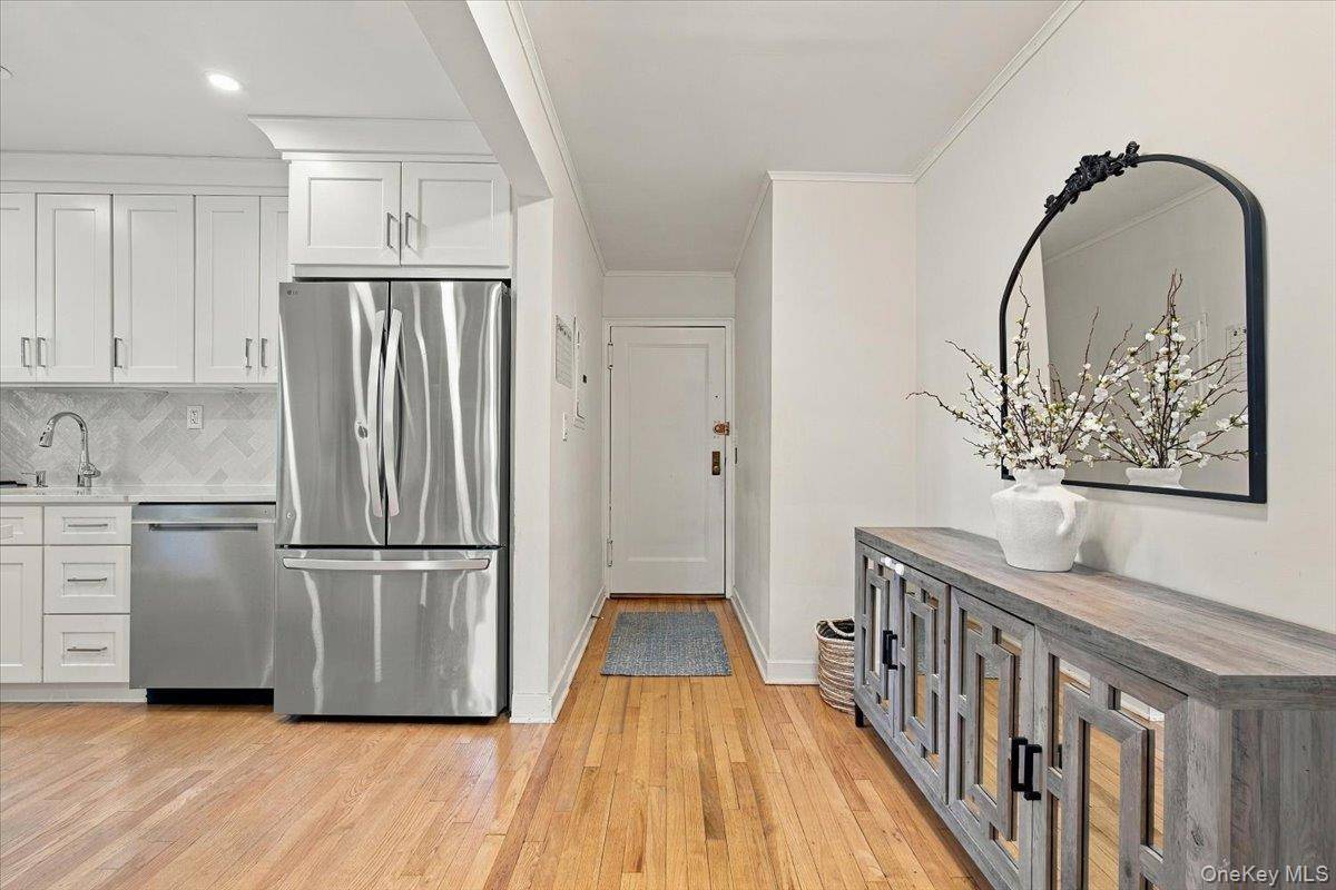 3 Whitehall RD #21, Eastchester, NY 10709