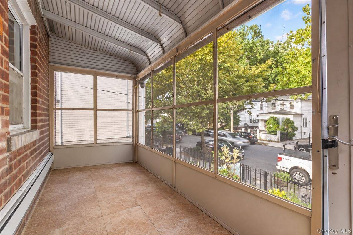 4337 Wilder AVE, Bronx, NY 10466