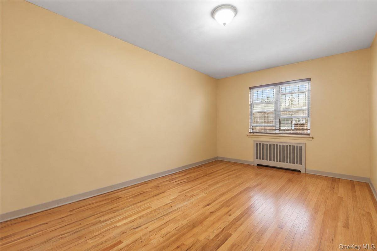 4337 Wilder AVE, Bronx, NY 10466