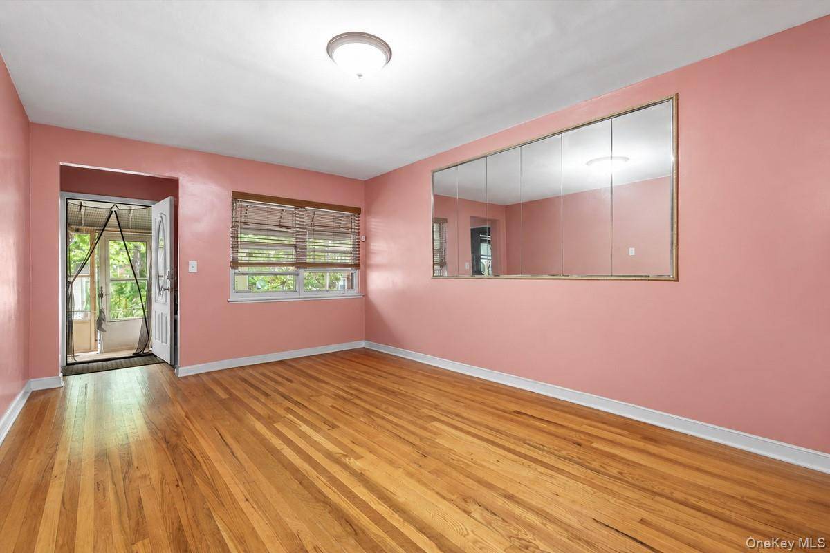 4337 Wilder AVE, Bronx, NY 10466