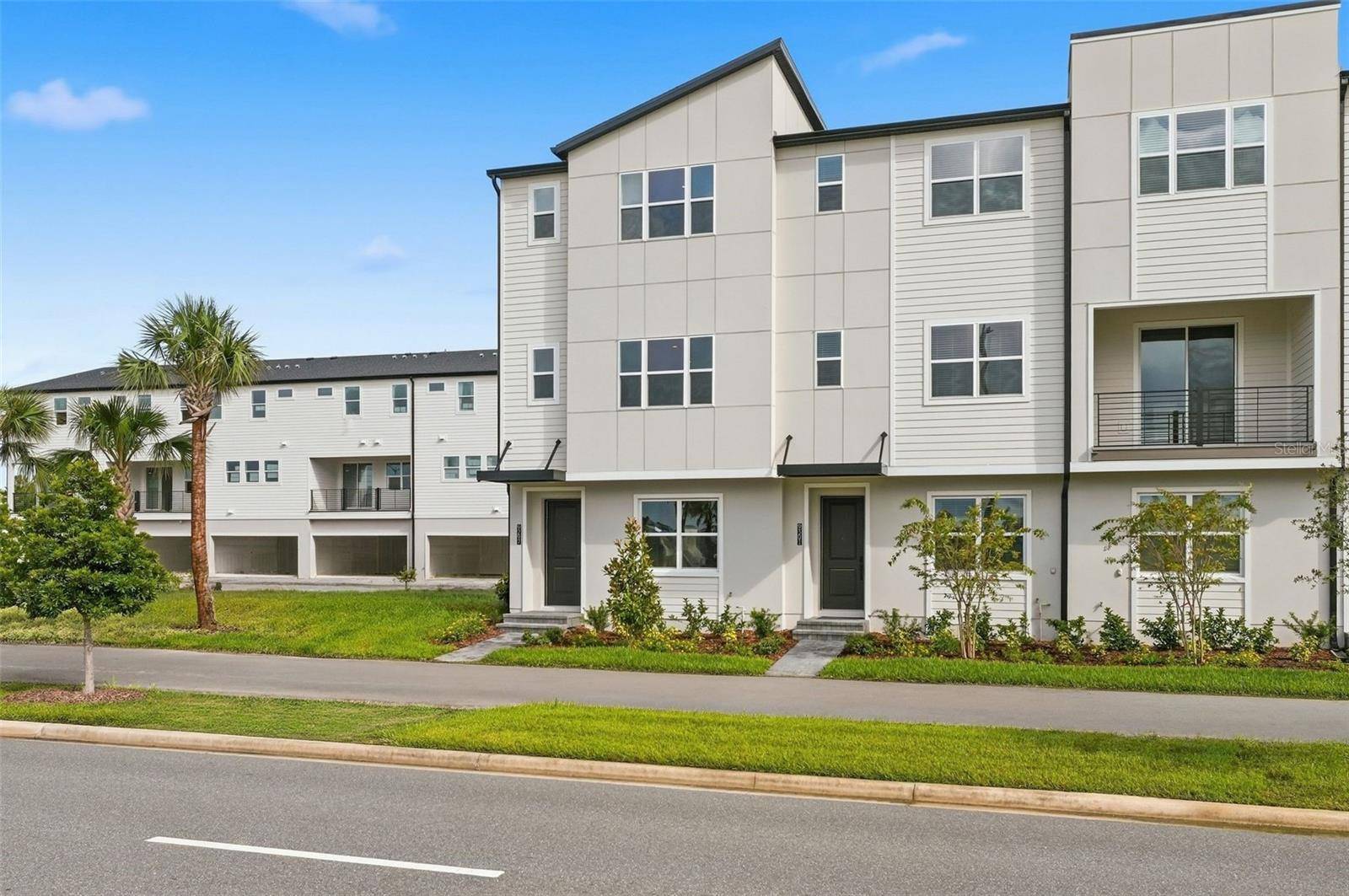 9297 LUMINARY BLVD, Orlando, FL 32827