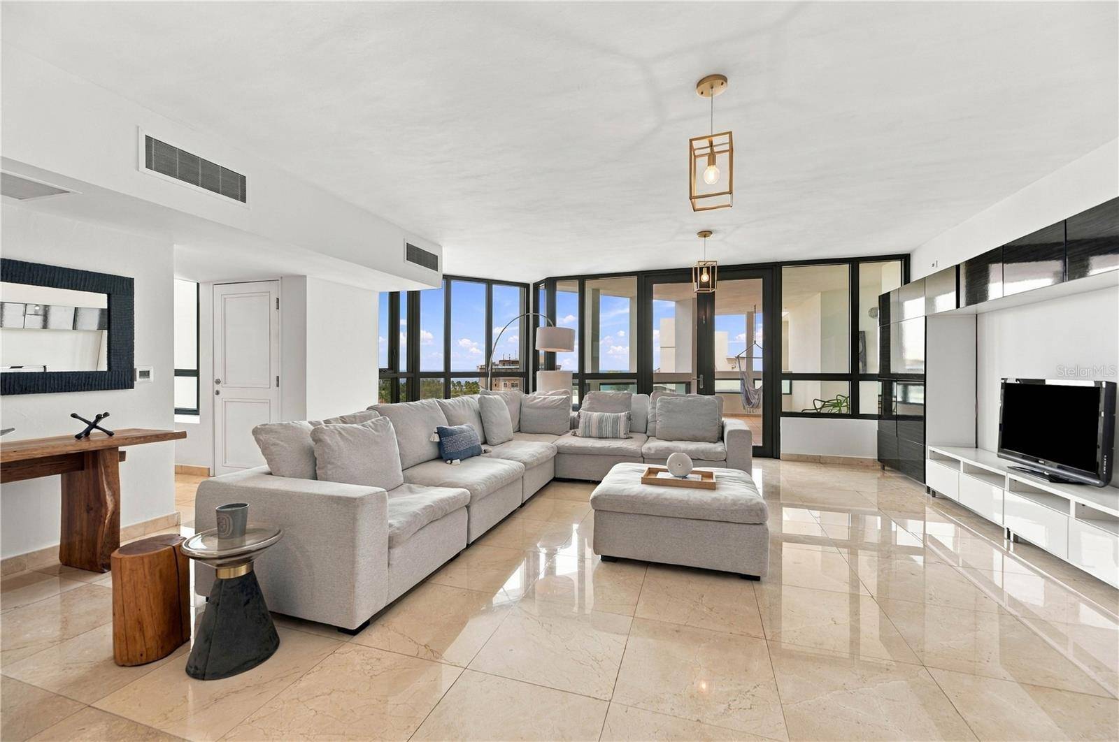 35 MUNOZ RIVERA AVE #901, San Juan, PR 00901