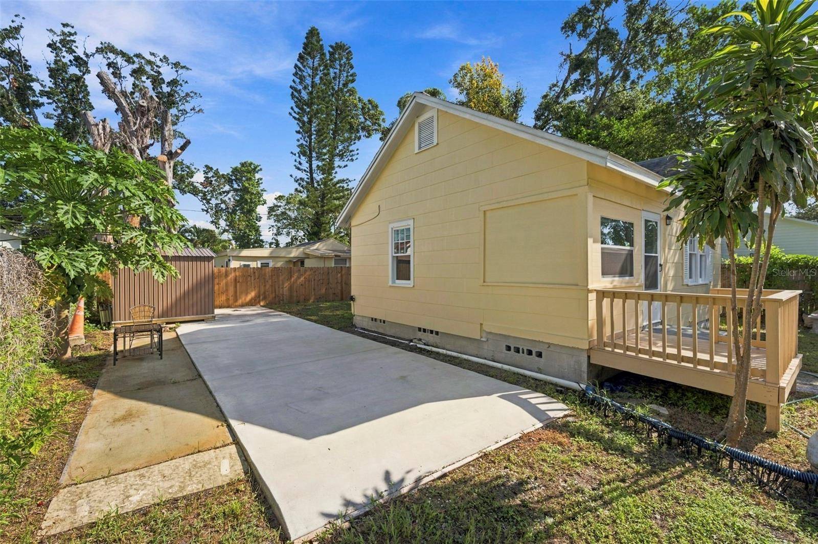 3939 45TH AVE N, St Petersburg, FL 33714