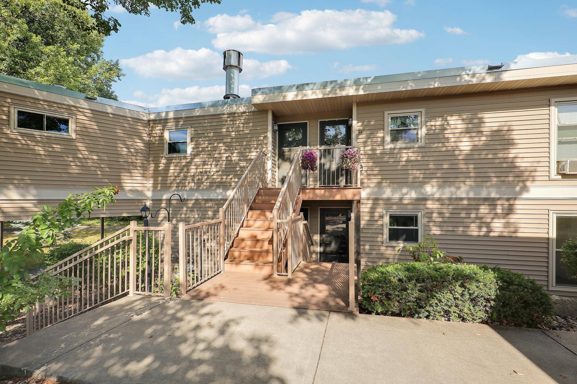 110263 Village RD, Chaska, MN 55318