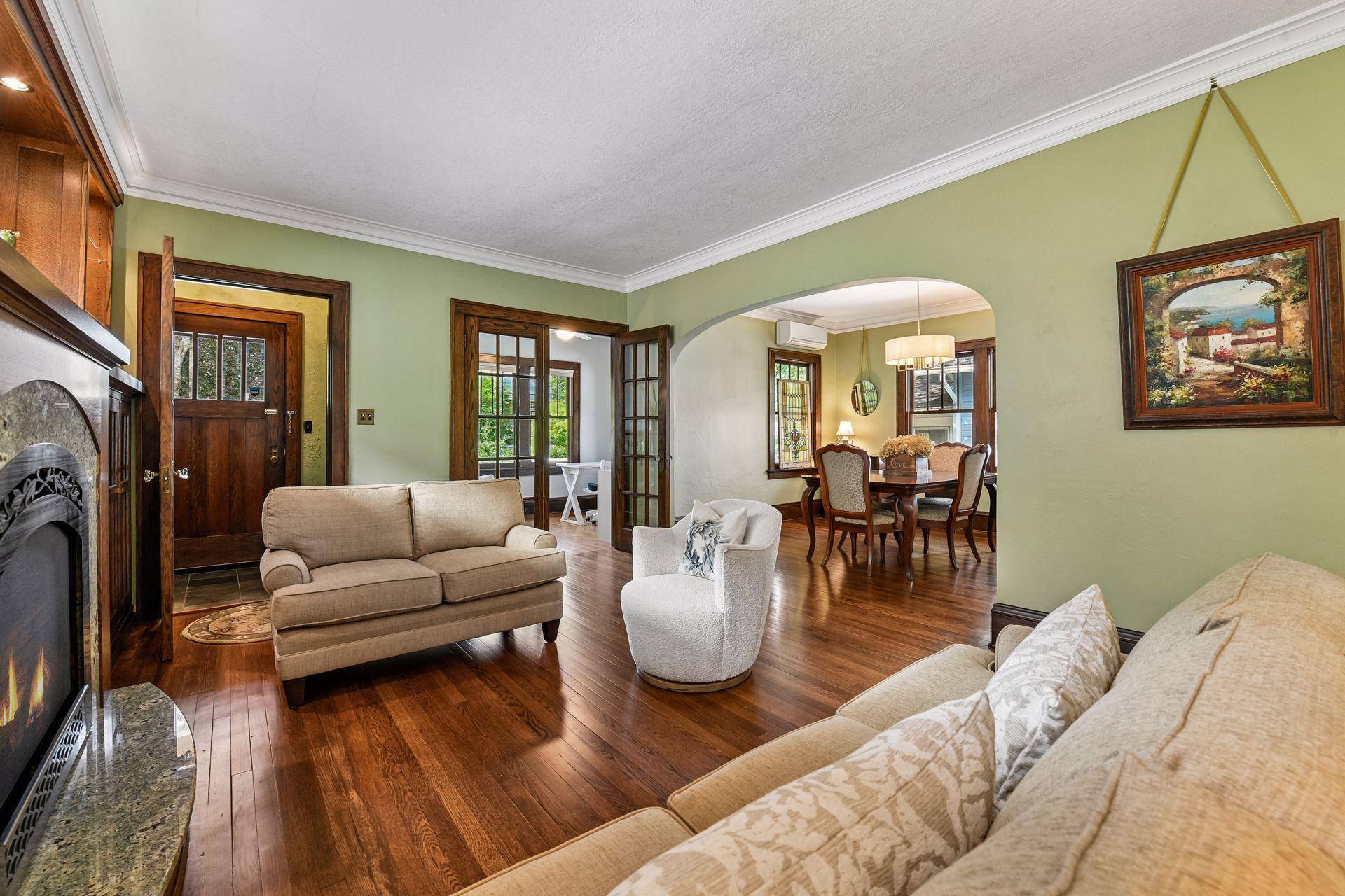 4733 Bryant AVE S, Minneapolis, MN 55419