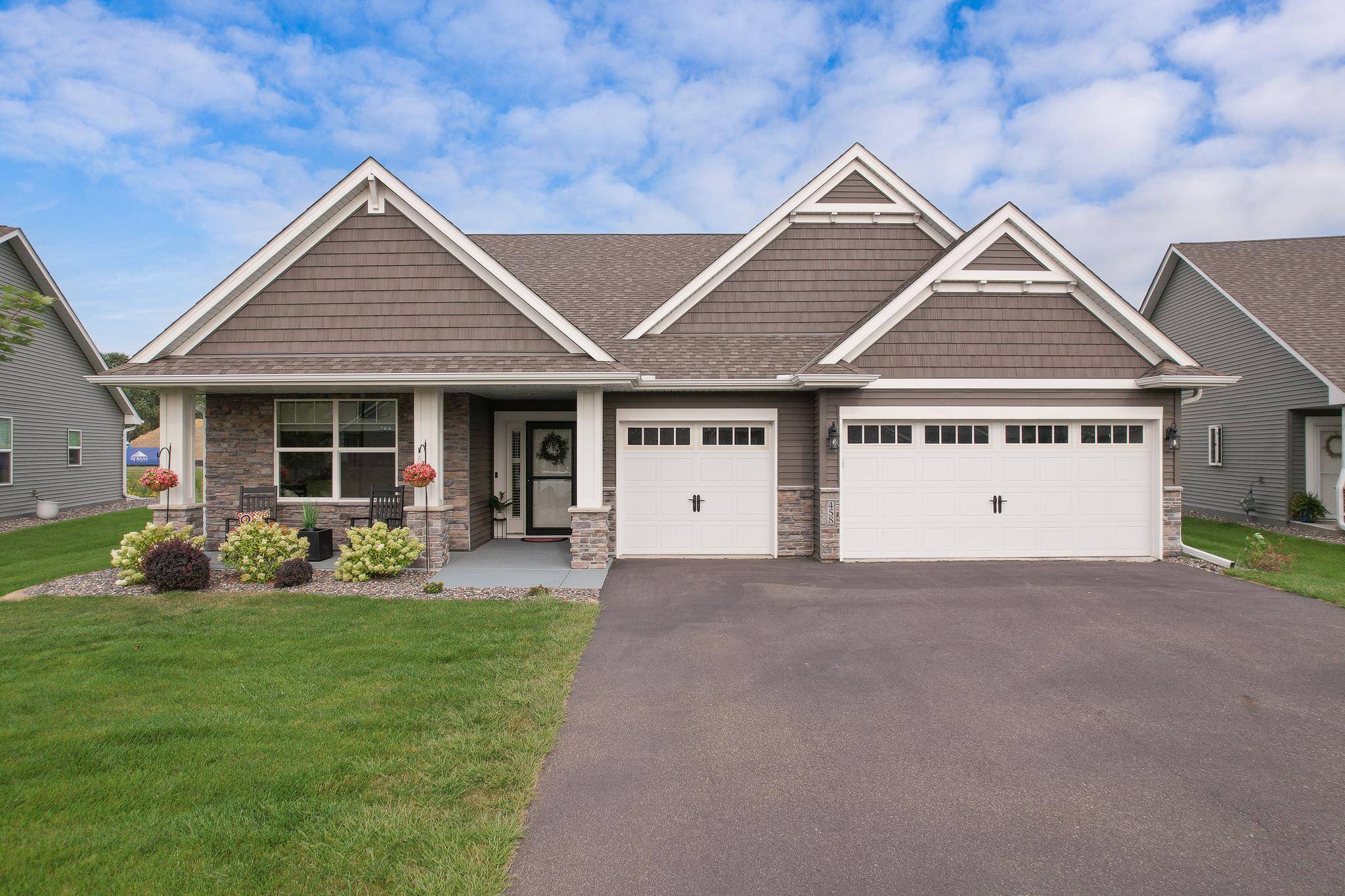458 Laura LN SE, Saint Michael, MN 55376