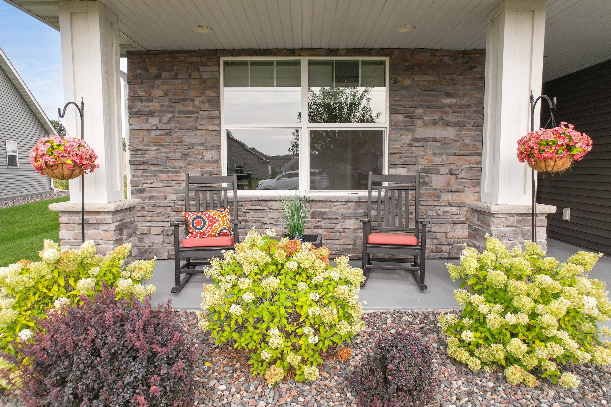 458 Laura LN SE, Saint Michael, MN 55376