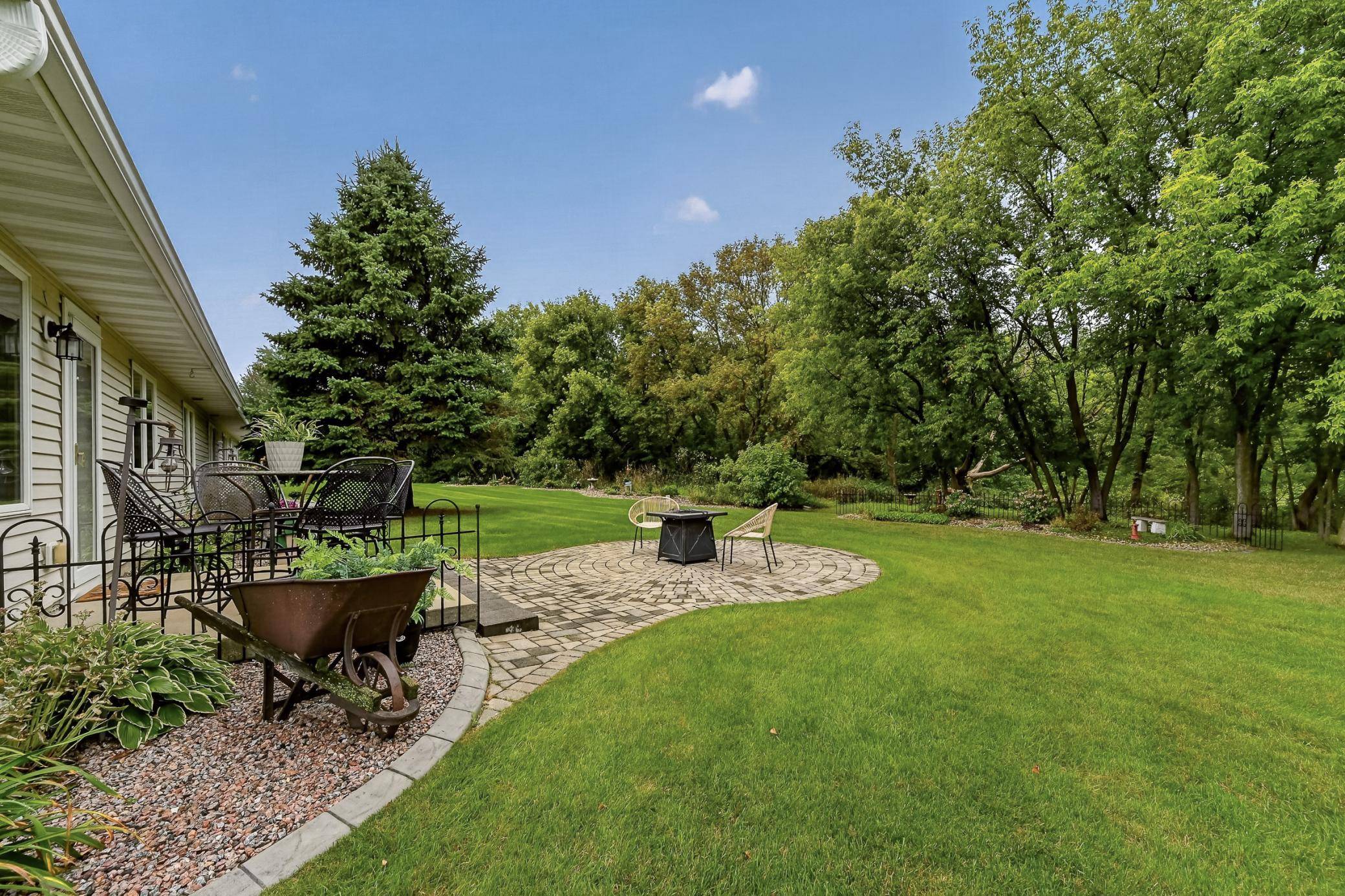 605 3rd AVE NW, Byron, MN 55920