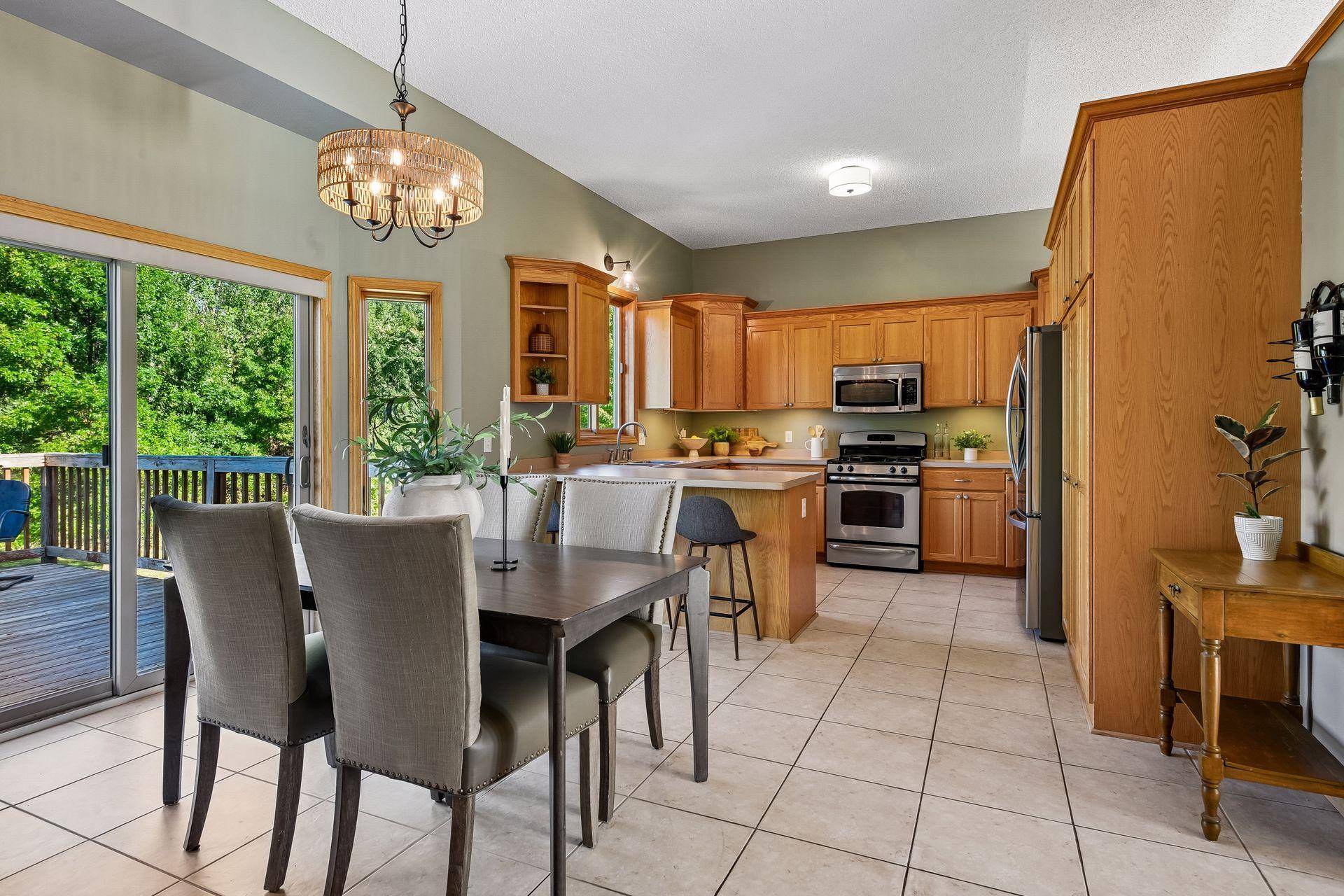 1405 Landsdown RD, Buffalo, MN 55313