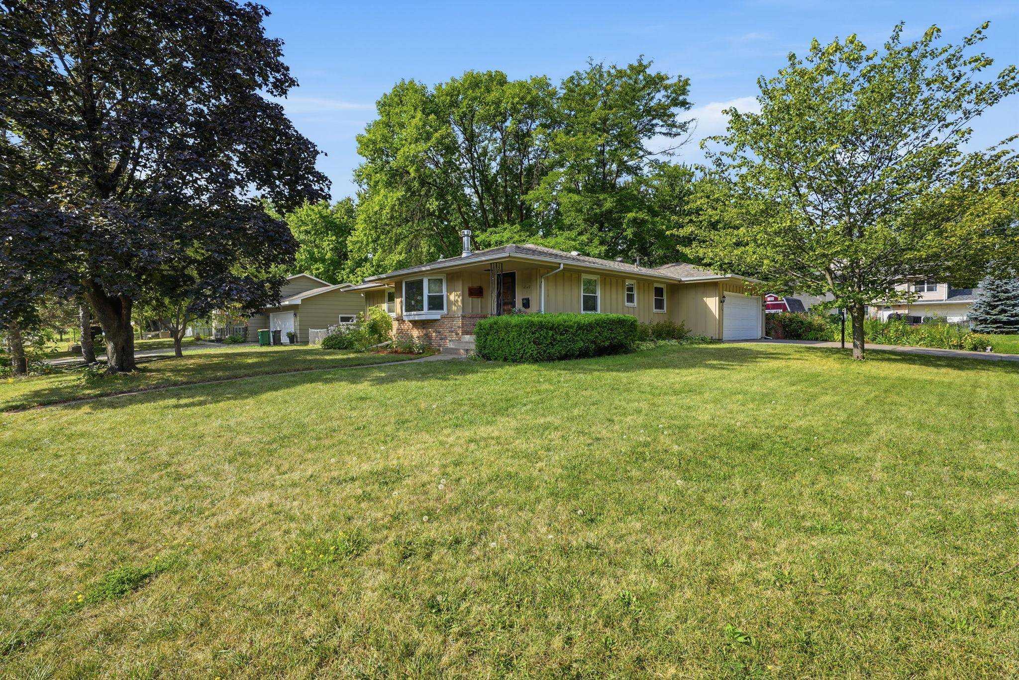 4549 Nevada AVE N, New Hope, MN 55428