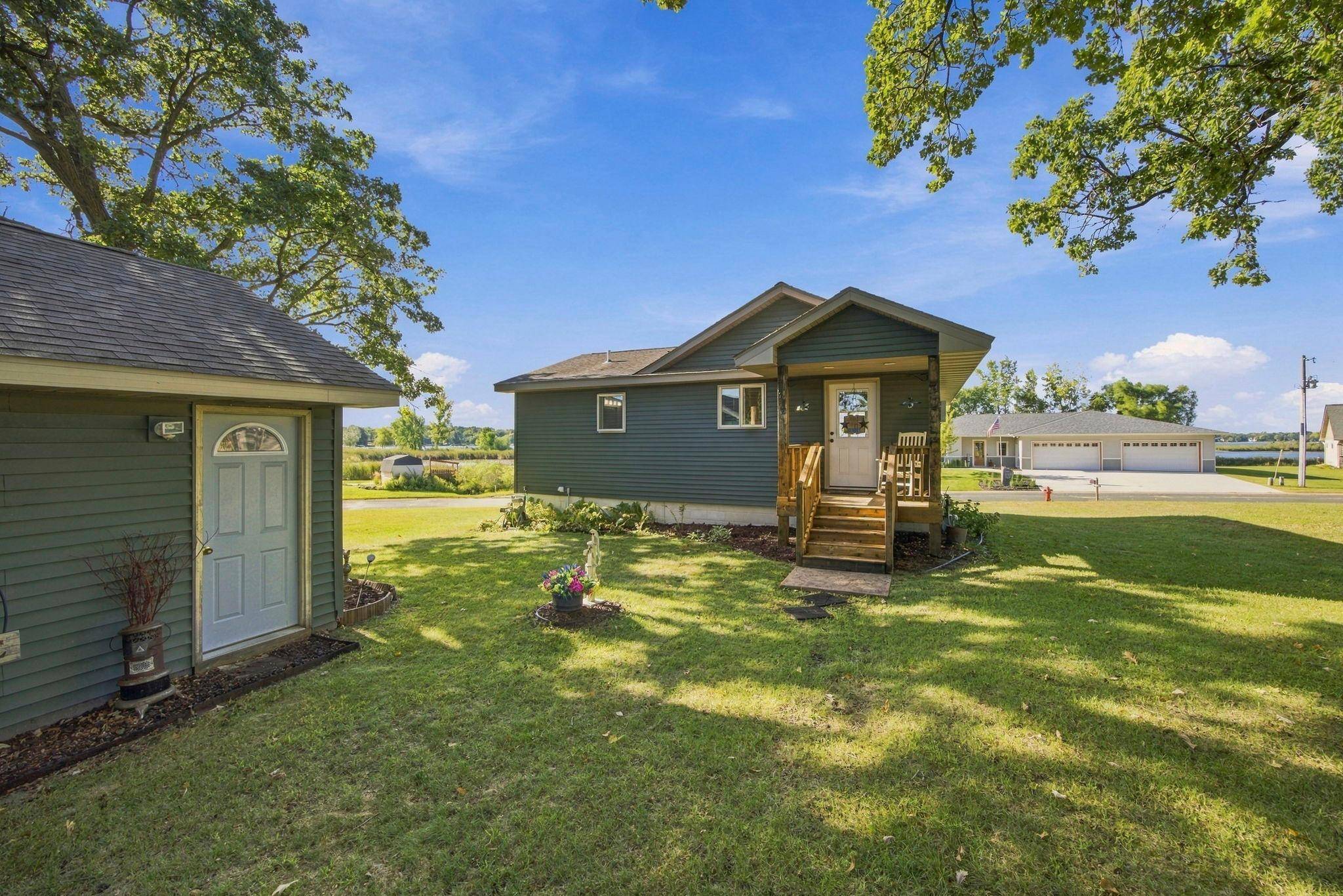 1712 Kestrel CIR, Buffalo, MN 55313