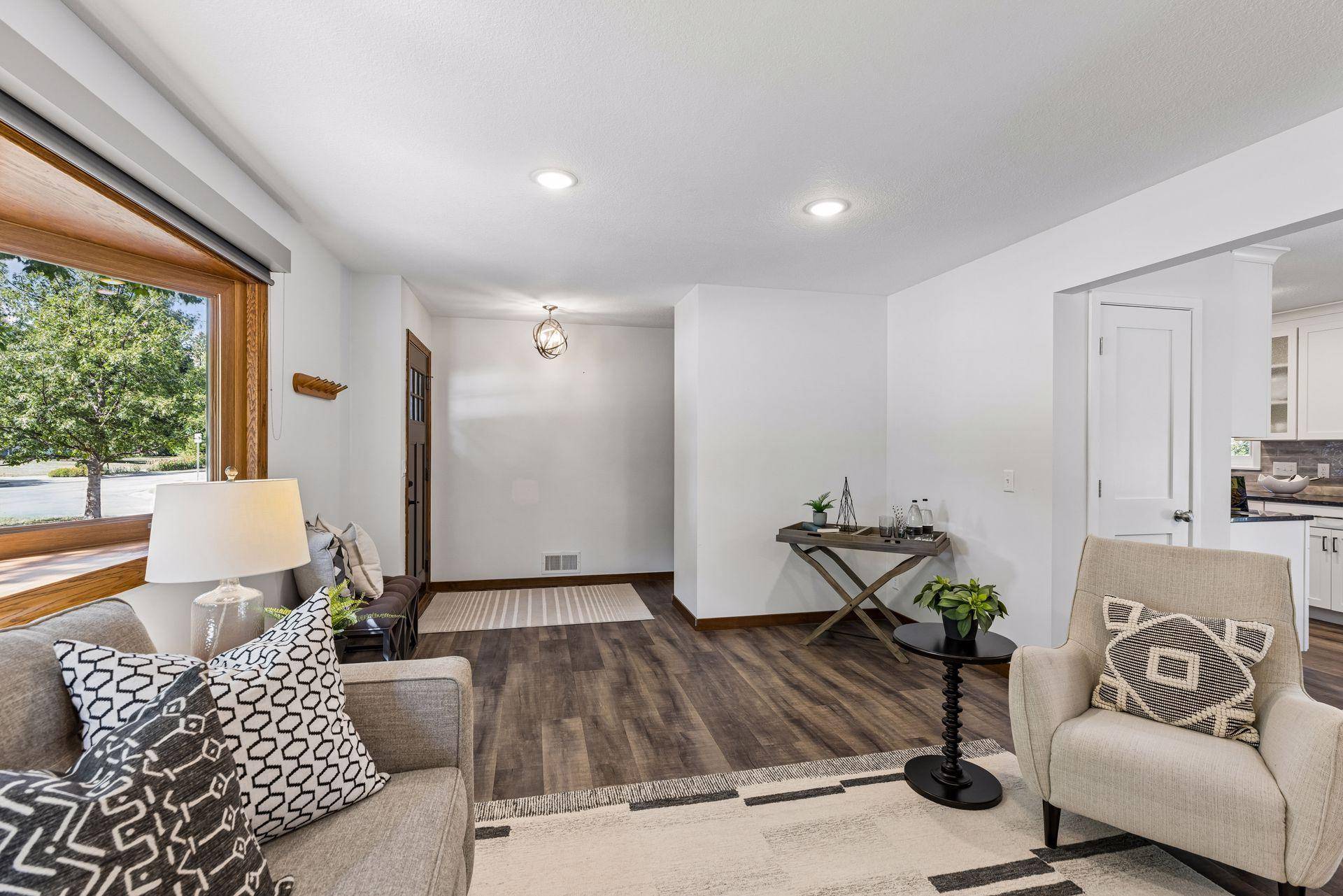 2301 Flag AVE S, Saint Louis Park, MN 55426